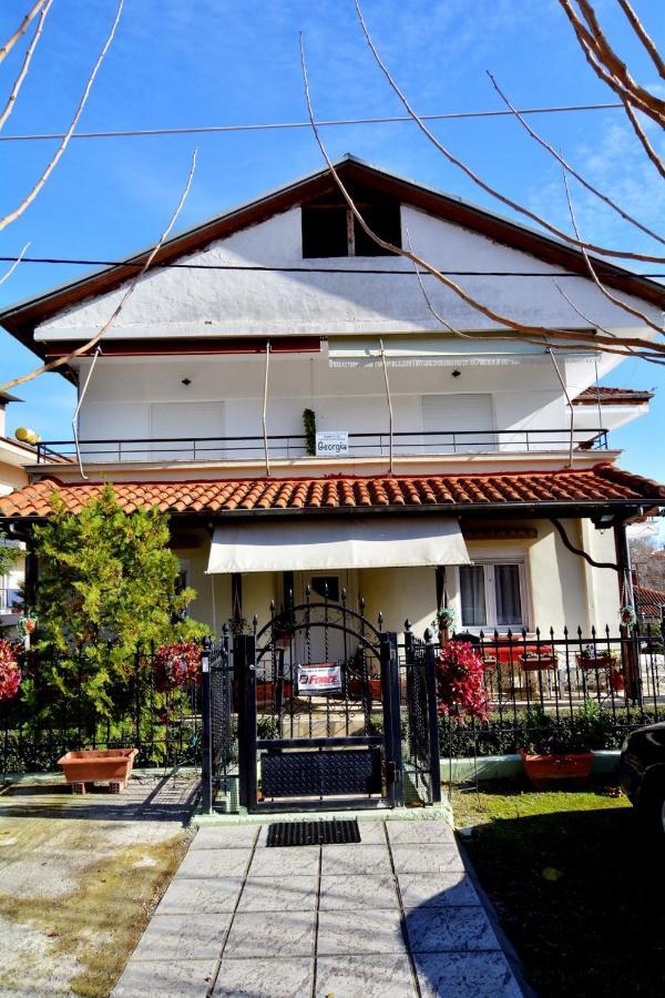 Zeusplace Georgia House Apartment Лептокария Екстериор снимка